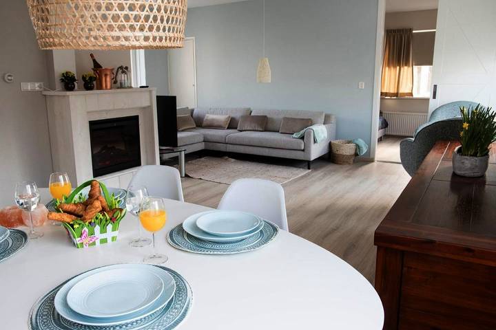 Ferienwohnung für 5 Personen, mit Balkon und Terrasse sowie Garten und Ausblick in Katwijk - 2