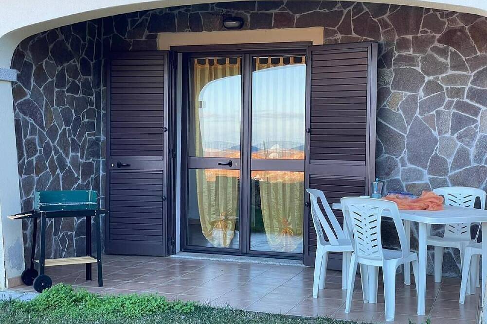 Ganze Wohnung, Ferienwohnung Budoni für 1 - 4 Personen mit 2 Schlafzimmern - Ferienwohnung in Baia Sant'Anna, Olbia-Tempio