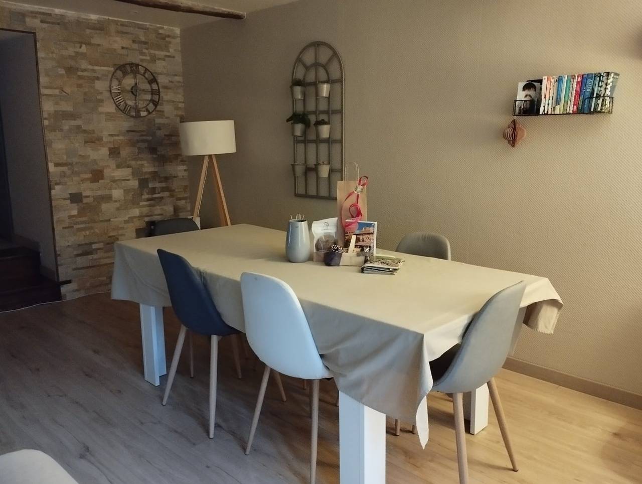 Appartement entier, La maison de Marie - Châtillon-sur-Chalaronne in Châtillon-sur-Chalaronne, Région de Bourg-en-Bresse