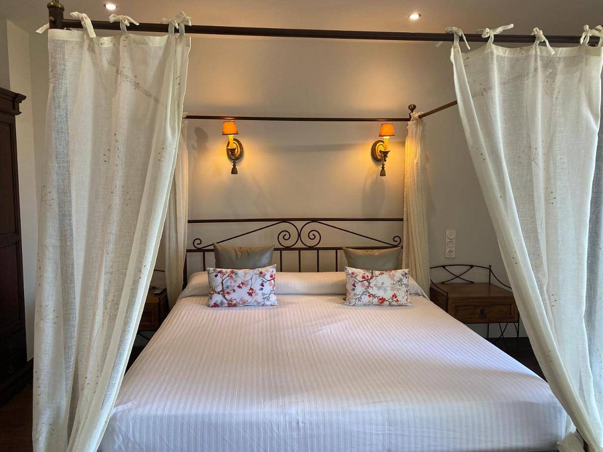 Usotegi in Guetaria, Ruta del flysch