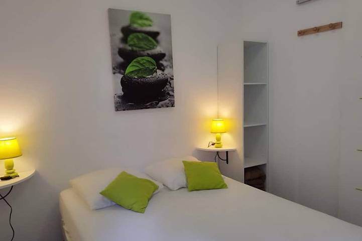 Location de vacances pour 6 personnes, avec jacuzzi ainsi que terrasse et jardin à Angoulins - 4