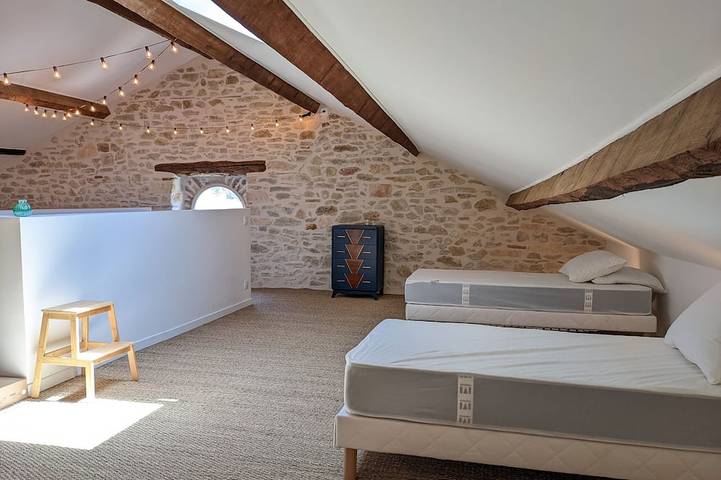 Location de vacances pour 14 personnes, avec jardin et balcon, animaux acceptés à Cavillargues - 4