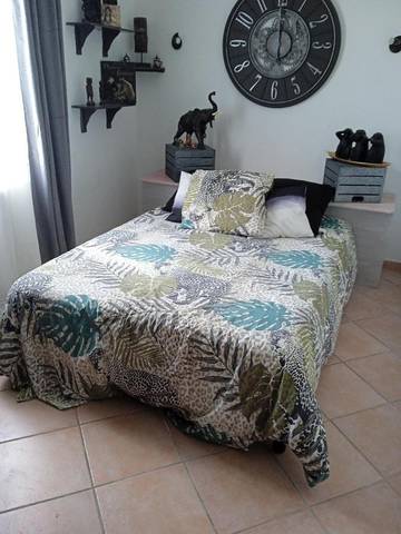 Gîte pour 9 personnes, avec vue et jardin à Méjannes-lès-Alès