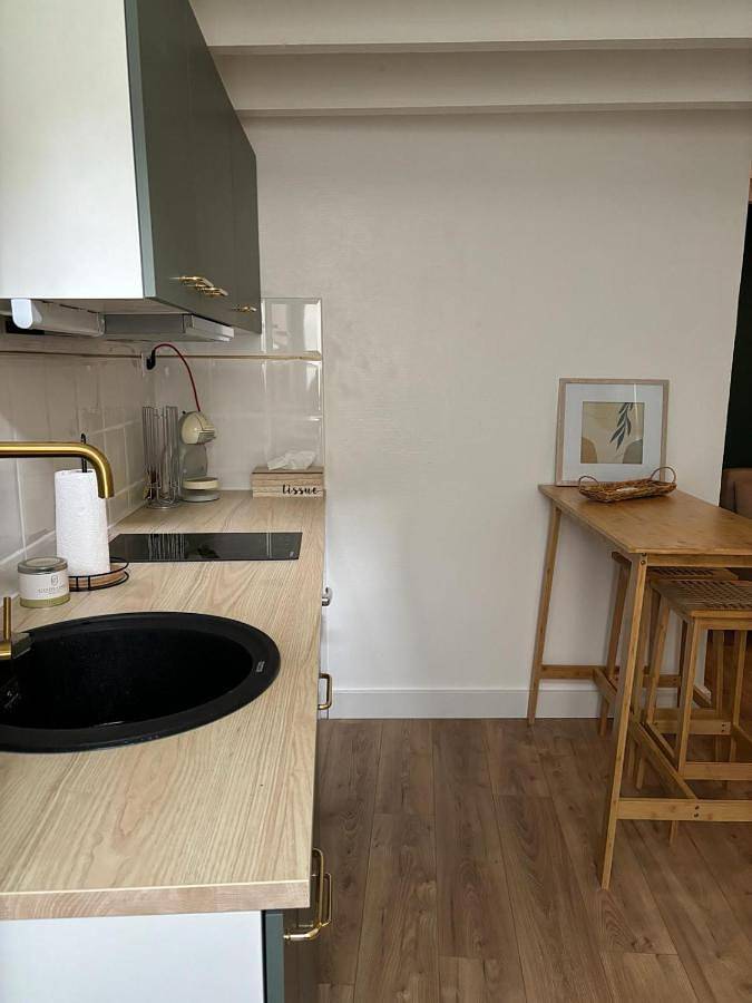 Appartement entier, One-Bedroom Apartment in Libourne, Région de Libourne