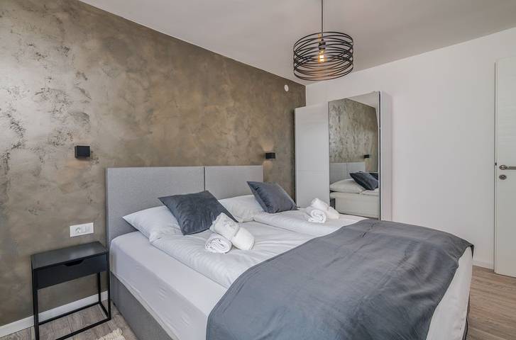 Zimmer für 4 Personen, mit Balkon/Terrasse auf Krk