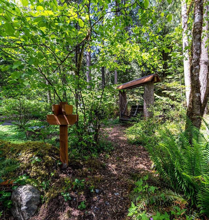 Gemütliche Holzhütte mit Whirlpool, Sauna, Feuerstelle, Wanderwegen, zum Pool laufen in Glacier, Mount Baker-Snoqualmie Nationalwald