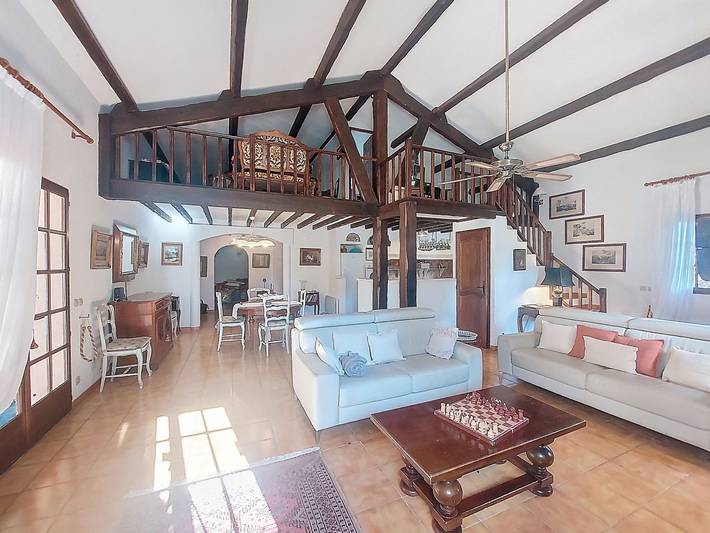 Location de vacances pour 8 personnes, avec jardin et terrasse à Le Val - 3