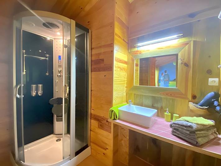 Chambre d’hôte pour 3 personnes, avec jacuzzi en Haute-Loire - 4