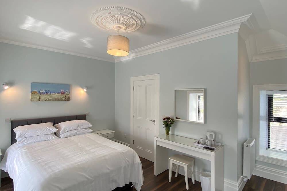 Beautifully renovated 4 Bed Detached House in Inishowen, County Donegal