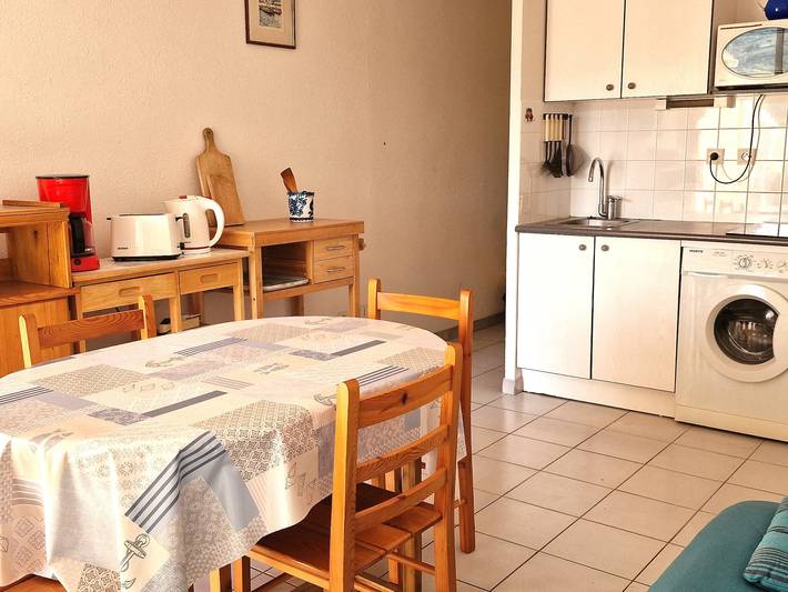 Gîte pour 4 personnes dans Plage des Elmes - 2