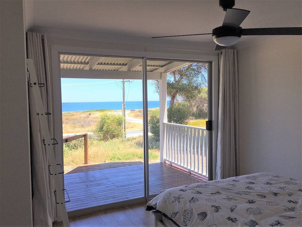 Direkt am Strand - Haustiere erlaubt - Ferienhaus in Guilderton-Moore River in Guilderton, Western Australia