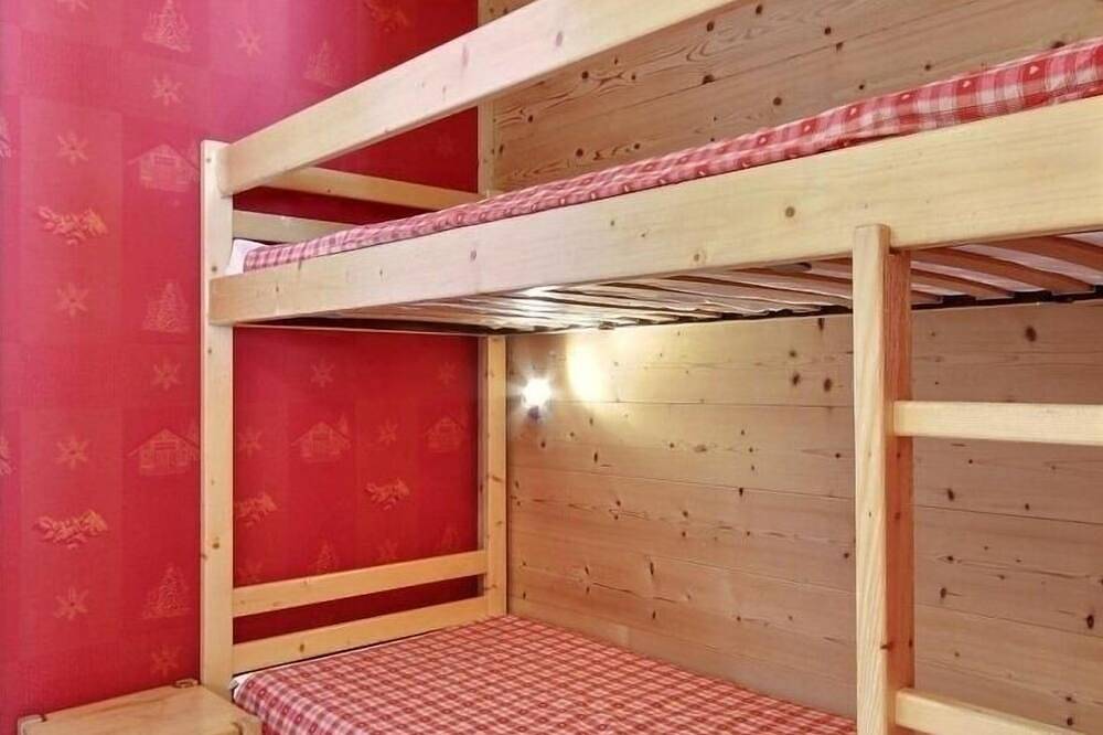 Ganze Wohnung, Renovierte Wohnung für 5 Pers, direkt an der Piste in La Plagne in Plagne Centre, La Plagne-Tarentaise