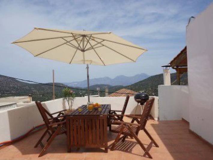 Ferienhaus für 4 Personen, mit Terrasse und Seeblick in Kritsa