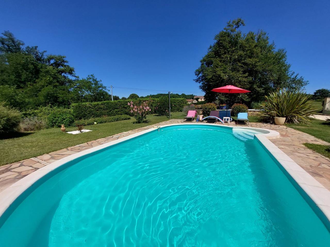 Maison Trankilou avec piscine, proche de Sarlat in Proissans, Périgord Noir
