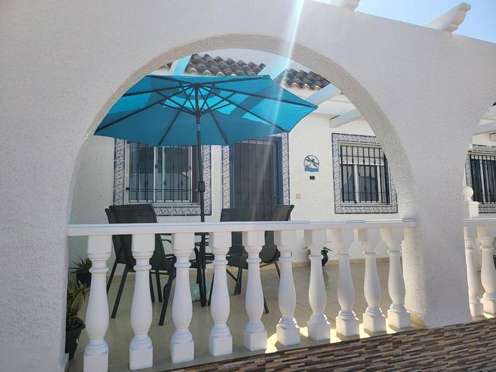Location de vacances pour 4 personnes, avec vue ainsi que piscine et balcon dans Camposol - 4