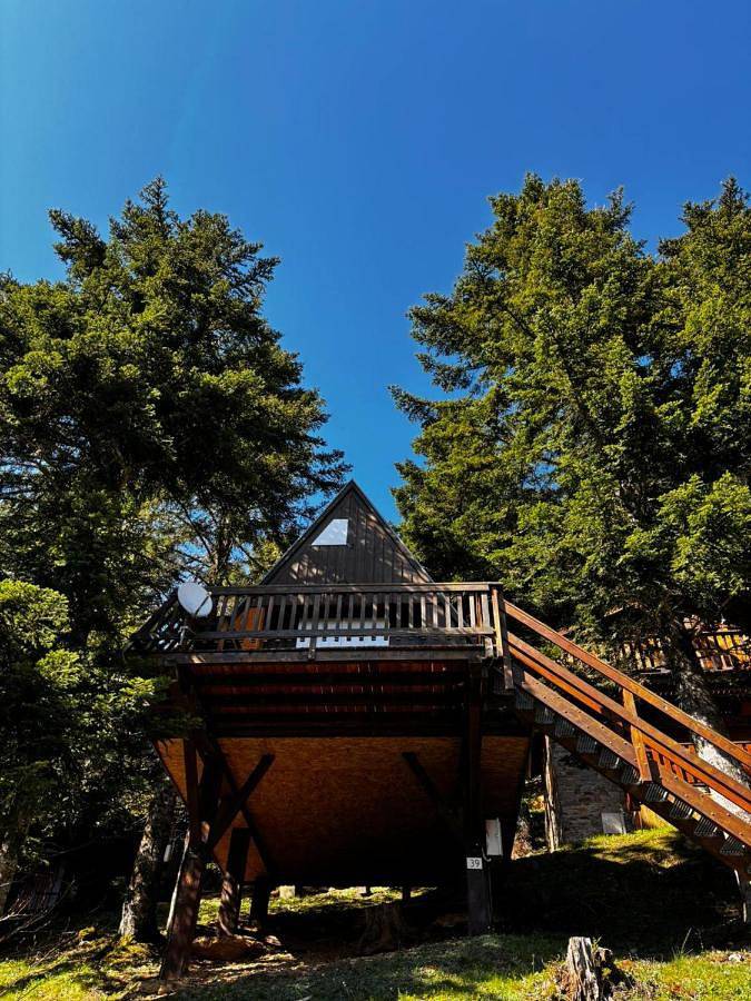 Maison pour 6 personnes, avec Terrasse et Jardin ainsi que Piscine et Vue dans Guzet-Neige