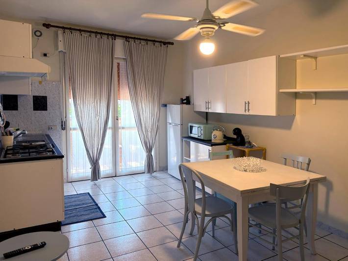 Appartamento per 5 persone, con Terrazza e Piscina a Lido Adriano