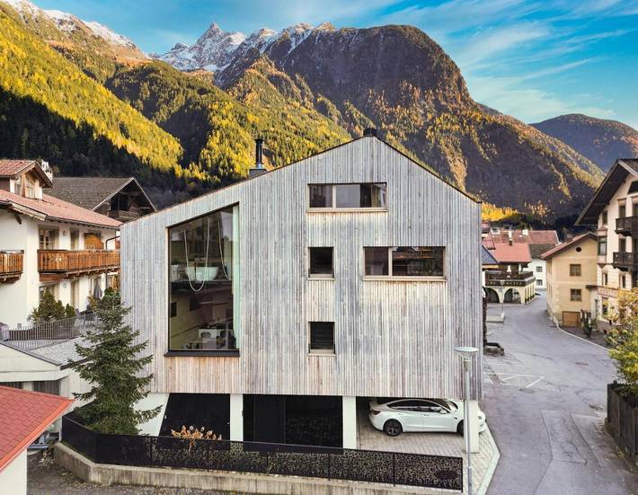 Casa de vacaciones para 7 personas, con sauna además de balcón y vistas - 1