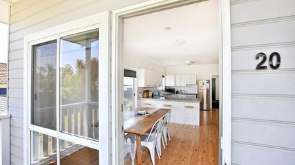 Holiday Home for 7 People in Culburra, Culburra Beach, Photo 1