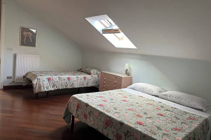 Appartement entier, Appartement Chiavari dans un contexte résidentiel avec place de parking réservée in Chiavari, Riviera di Levante