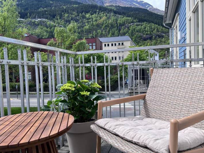 Ferienwohnung für 3 Personen, mit Terrasse und Ausblick in Odda - 2