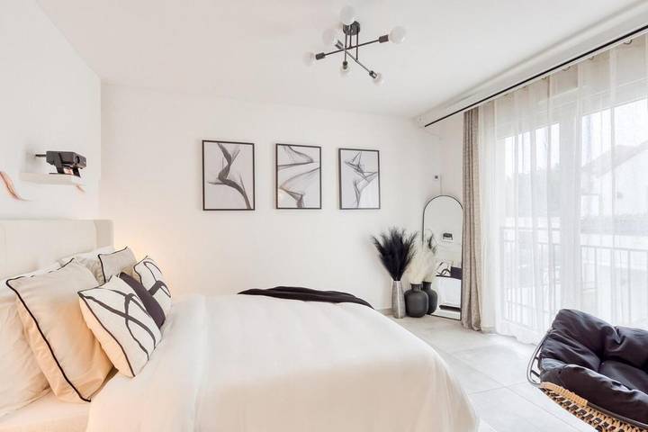 Gîte pour 3 personnes à Champs-sur-Marne - 2