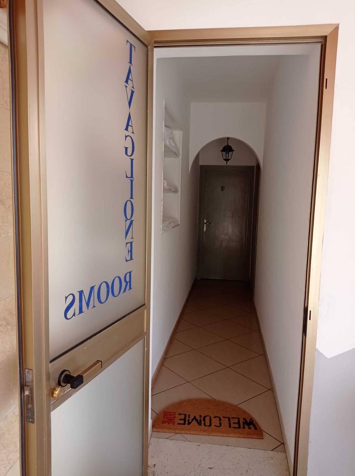 Appartamento intero, Appartamento 'Camera Deluxe' con terrazza privata, Wi-Fi e aria condizionata in Peschici, Valle Clavia