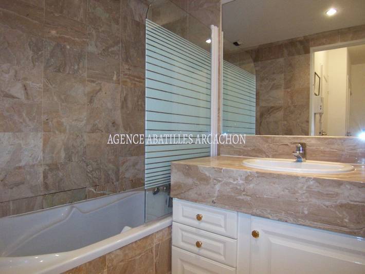 Appartement entier, Jolie T2 à Arcachon - Parking, Wifi, Proche Plage in Arcachon, Région d'Arcachon