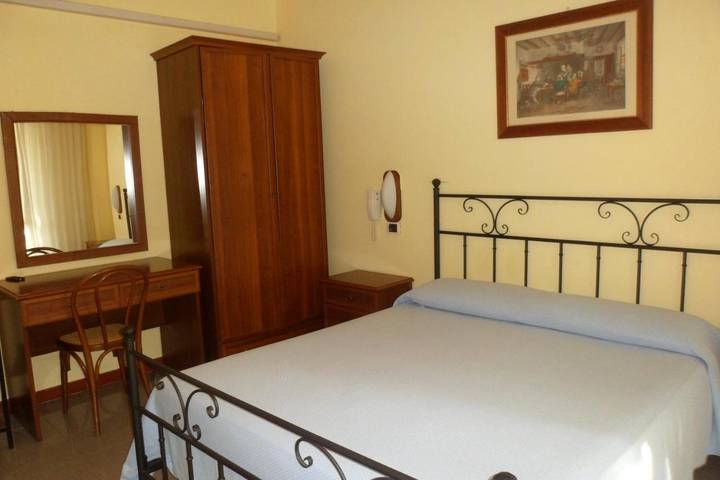 Appartamento per 3 persone, con Balcone e Terrazza a Vibo Valentia
