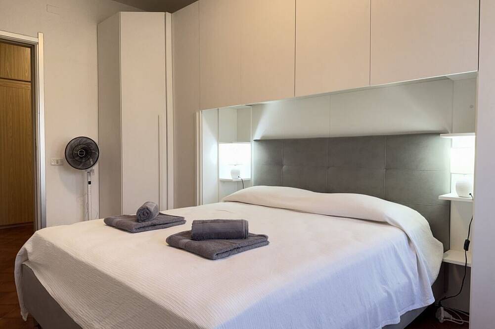 Entire apartment, 7 min. from the sea, close to the historic centre in San Bartolomeo al Mare (City), San Bartolomeo al Mare