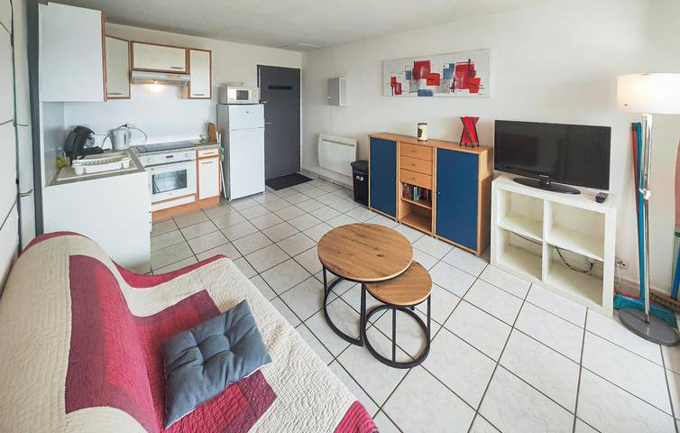 Ganze Ferienwohnung, Oase am Meer: Gemütliche Ferienwohnung mit Parkplatz und Zugang zum Strand in Narbonne Plage, Narbonne