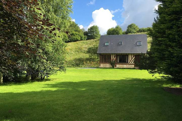 Location de vacances pour 4 personnes, avec jardin et terrasse à Blangy-le-Château