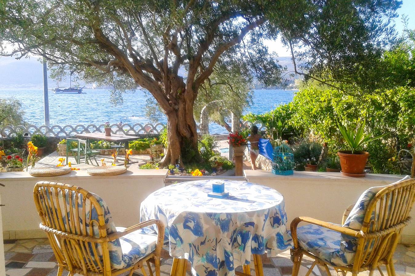 Ganze Wohnung, 2-Zimmer-Ferienwohnung am Strand Okrug Gornji, Ciovo A-459-a in Okrug Gornji, Ciovo