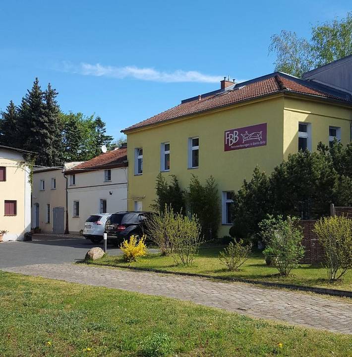 Apartmenthotel für 4 Personen, mit Garten und Terrasse - 1