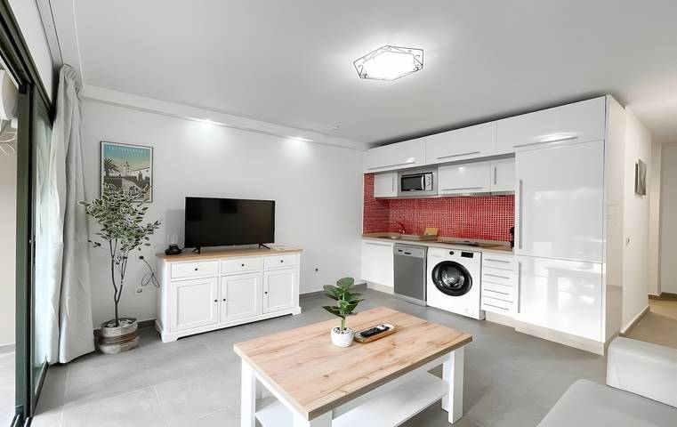 Apartamento de vacaciones para 4 personas, con jardín y piscina para niños - 1