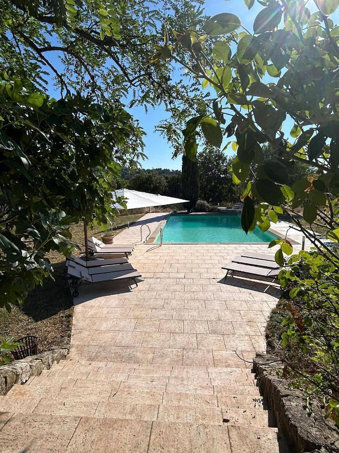 Location de vacances pour 10 personnes, avec piscine ainsi que jardin et vue à Beaumont-de-Pertuis - 2