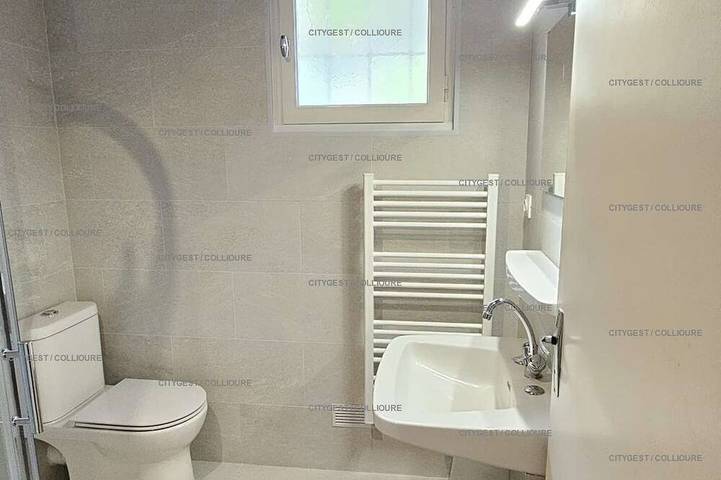 Gîte pour 5 personnes, avec balcon et piscine dans Gare De Collioure - 4