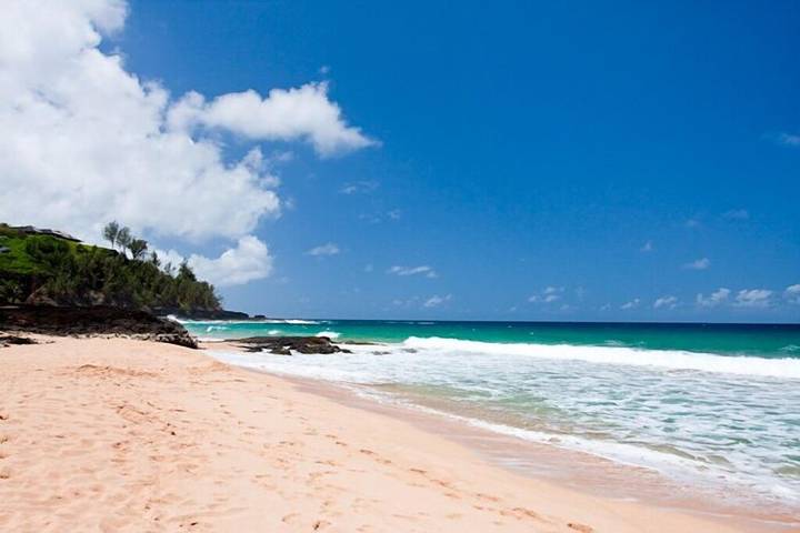 Vacation home for 2 people, with terrace and yard in Hawaii