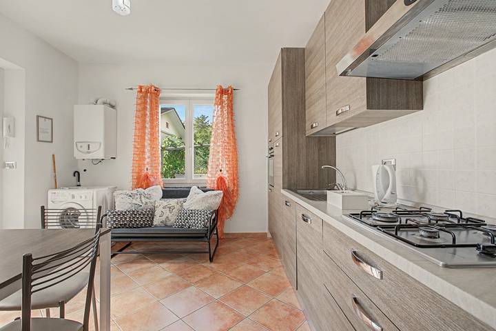Hel lejlighed, Apartment 'Bellissima Collina' with Mountain View and Garden in Saint-Pierre (Aostatal), Comune di Saint-Pierre