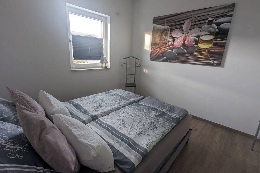 Ganze Wohnung, Ruhiges Apartment im Grünen Kreischa bei Dresden in Kreischa, Osterzgebirge