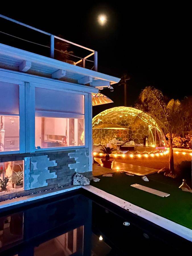 Casa vacanza per 2 persone, con Terrazza e Giardino nonché Piscina e Sauna a Adelfia