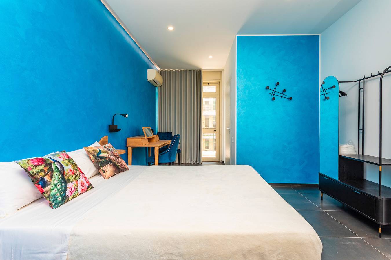 Chambre 'Namuri Downtown - Meravigghia' avec vue sur la mer, Wi-Fi et climatisation in Catane, Province de Catania