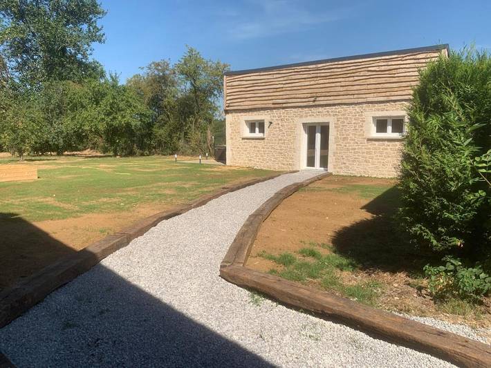 Location de vacances pour 2 personnes, avec vue et jardin dans Neuve-Maison - 4