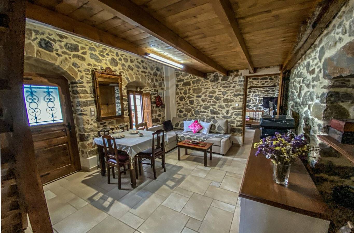 Ferienhaus für 6 Personen mit Garten in Nipiditos, Iraklio-Heraklion und Umgebung