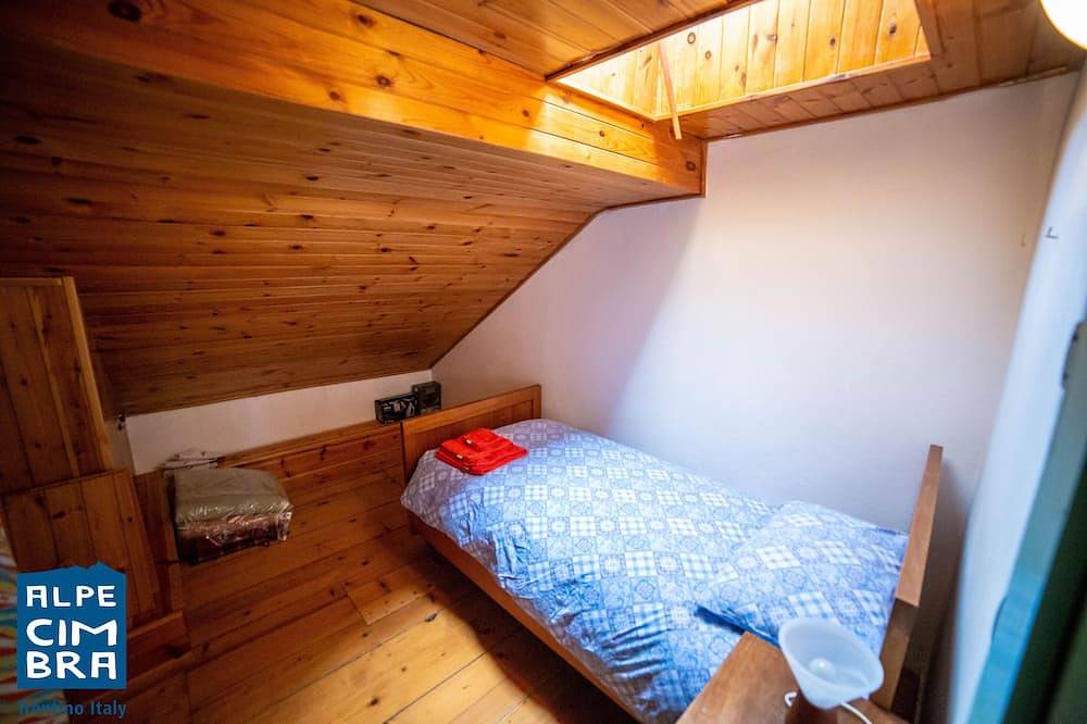 Ganze Wohnung, Serrada di Folgaria, Dachgeschoss der Villa Gentilini in Serrada, Folgaria