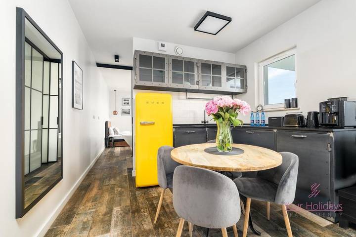 Apartament wakacyjny dla 2 osób, z sauna i widok oraz taras i basen, zwierzęta dozwolone w Wyspa Wolin