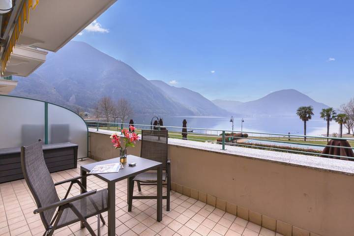 Ferienwohnung für 4 Personen, mit Terrasse und Seeblick, mit Haustier - 1