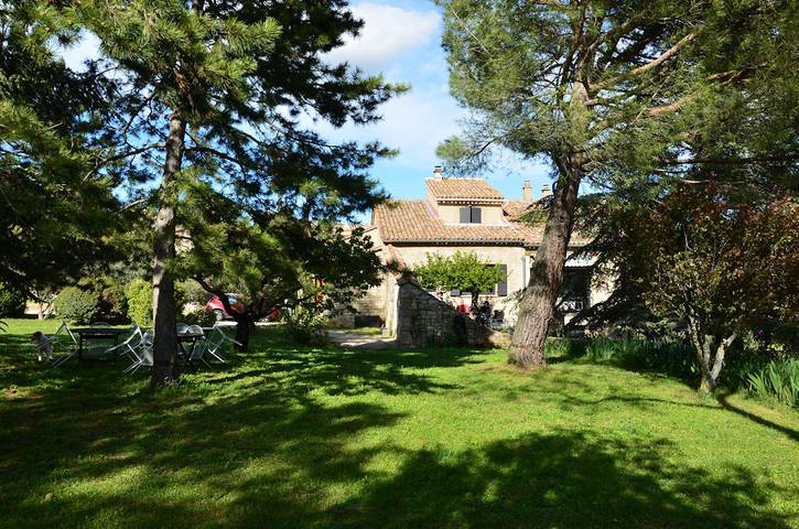 Chambre d’hôte pour 5 personnes, avec jardin dans le Vaucluse - 3