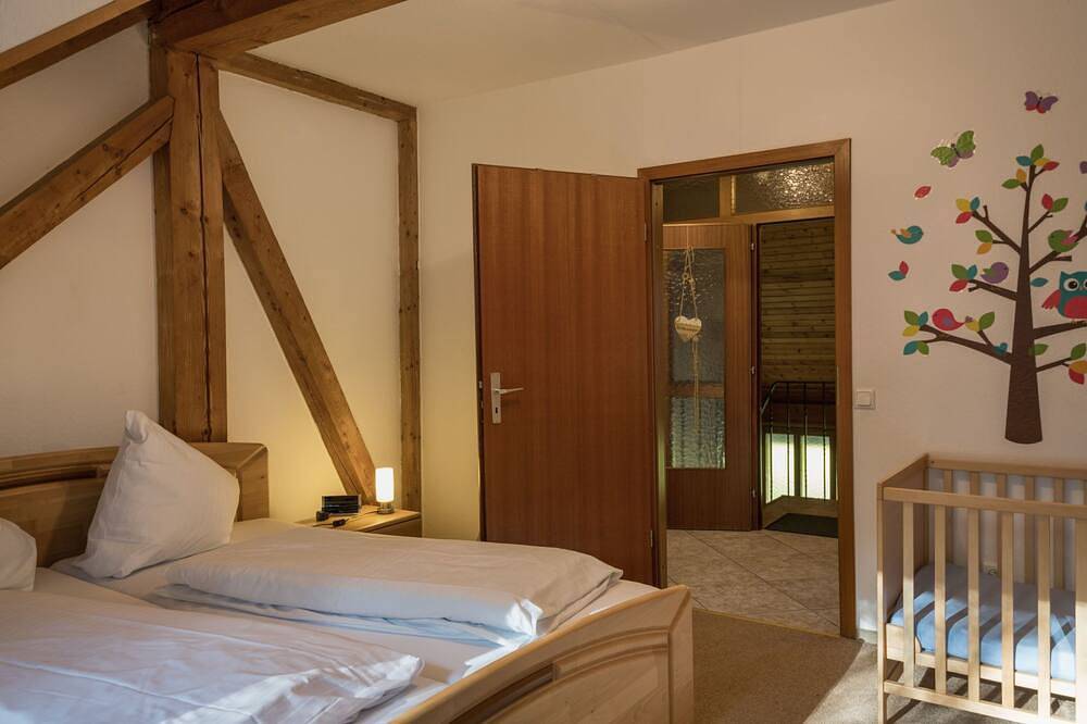 Ganze Wohnung, Eifelnatur (Haus 1) in Immerath, Vulkaneifel