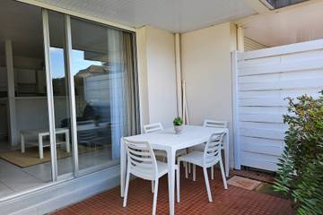 Gîte pour 4 personnes, avec jardin dans Plage de la Légenèse
